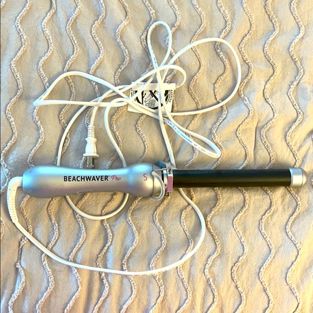 Beachwaver Pro - barely used, great condition